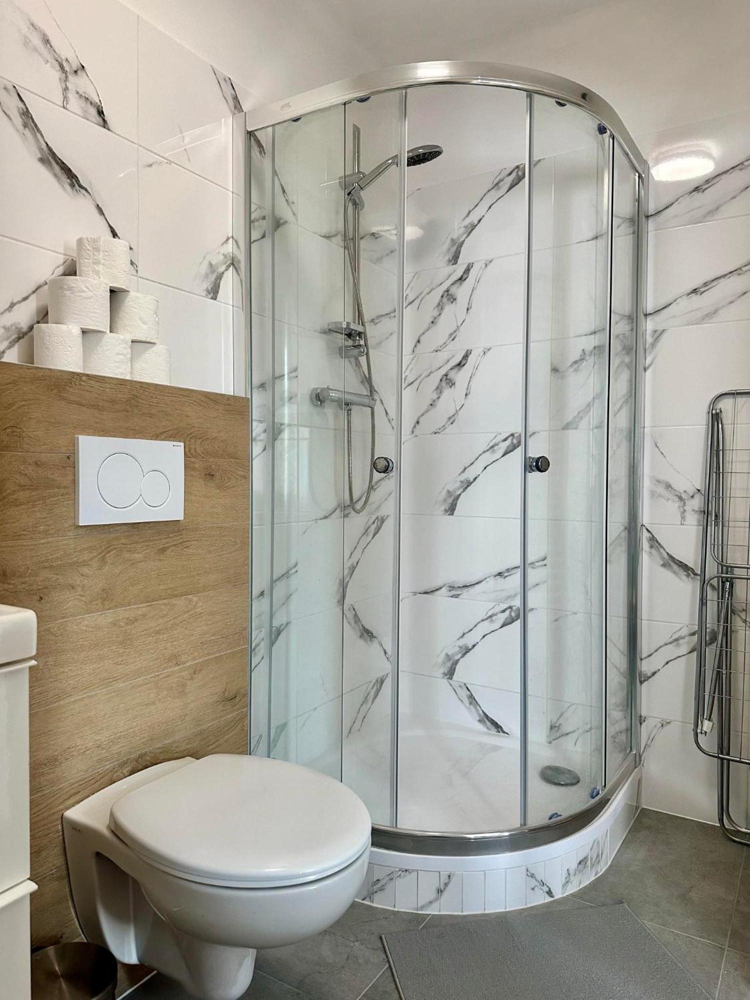 Apartmany Berlin - Rokytnice Nad Jizerou Esterno foto
